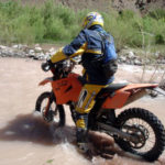 Tessaout, dans l'oued en 450 KTM exc.